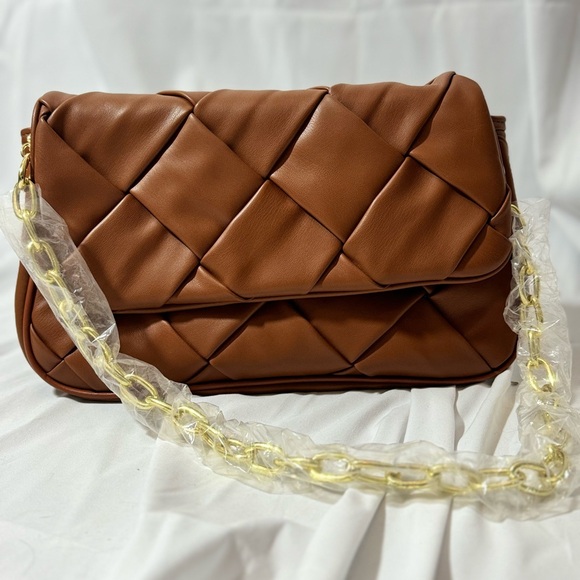Jules Kae Lillian crossbody or clutch Purse, Butter soft Vegan leather camel - Picture 7 of 13